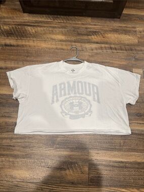 Under Armour Women’s White Logo Crop Tee ( Size XL )